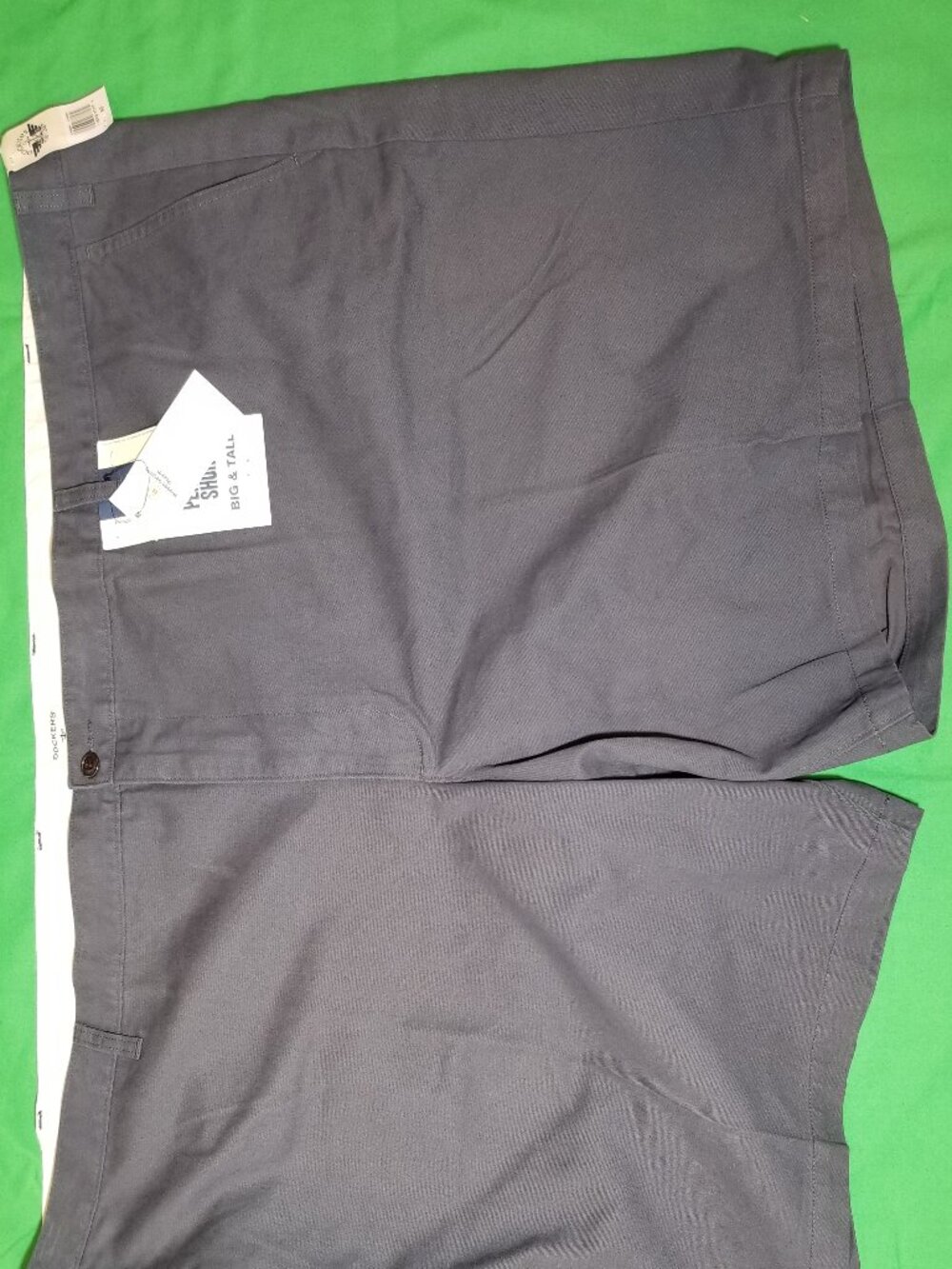 Dockers Perfect Short Mens Big and Tall Size 60 Slate Gray City Retro Preppy NWT